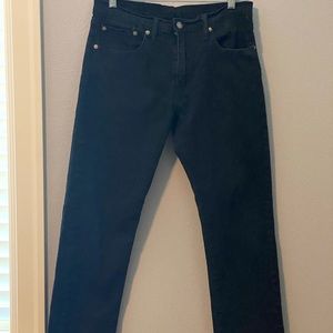 Levi jeans. size 31W/32L. Black